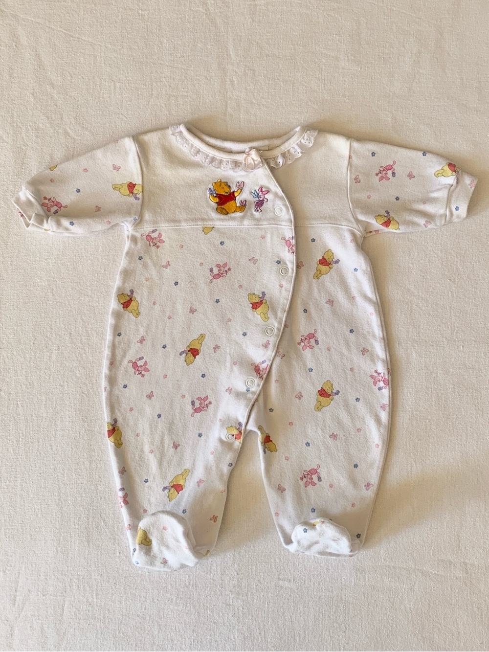 Disney Vintage Winnie the Pooh & Piglet Embroidered Frilly Footie Sleeper 0-3M